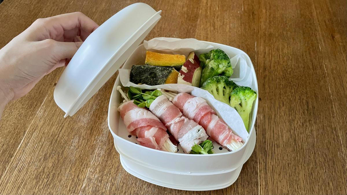 野田琺瑯のワンプレートディッシュ, まずは朝食を一皿にまとめてみました, 和食も使えて活躍の幅が広い, 琺瑯ならではの魅力もあります