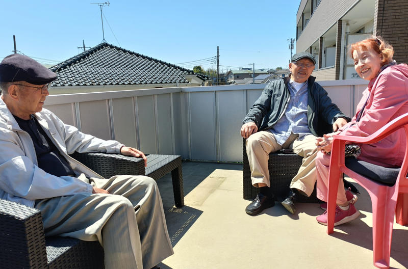 ■会話かみ合わなくても「笑顔」, ■母は「自由に暮らしたかった」と後悔, ■私財を投じて高齢者向けアパート運営, ■家事負担を減らして暮らし楽しむ, ■さみしさを抱えていた, ■楽しく暮らせて「一人ぼっちじゃない」, ■チャレンジ続けていきたい