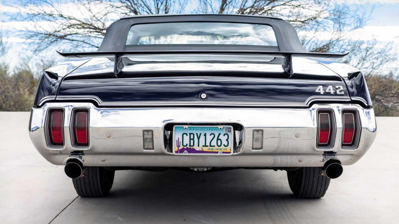 Fewer Than 100 Manual W-30 Convertibles: Why Scarcity Drives Six-Figure Prices , Oldsmobile Reduced Weight To Make The W-30 A Serious Threat , The W-30 Convertible Paired Brutish Force With Peak Luxury , It Had All The Performance Add-Ons Out Of The Gate , Auction Data Shows That Oldsmobile Is Still A Force To Reckon With