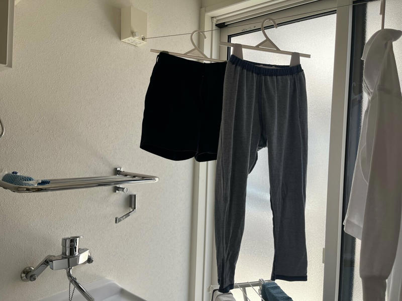 1：洗濯物を畳むのをやめた, 2：子どもの服を表に返して干すのをやめた, 3：食洗機があるのに朝だけ手洗いするのをやめた, 4：排水口の受け皿を手洗いするのをやめた