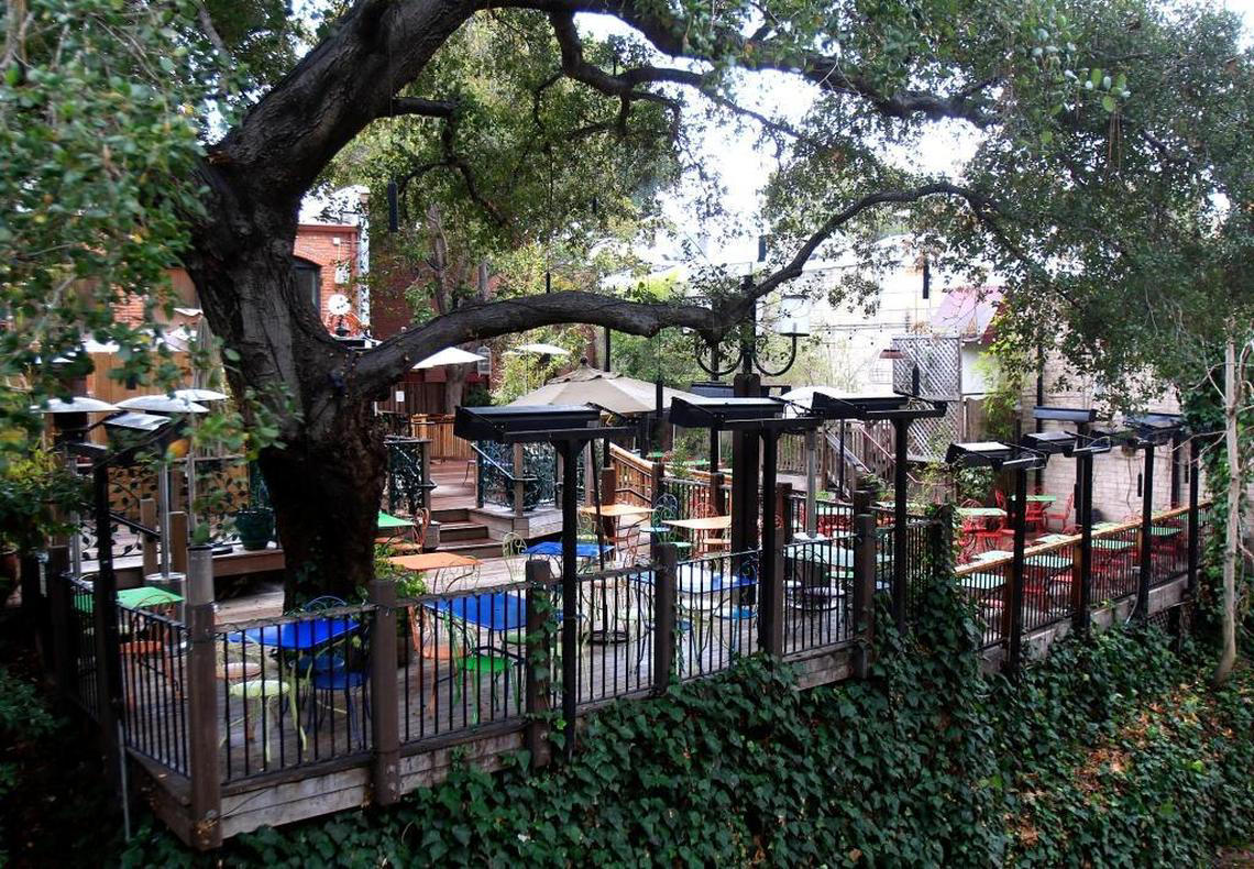 Which SLO restaurant has the best outdoor patio?, What are the top 10 best restaurants with outdoor dining?, What are outdoor dining options in Paso Robles? Pismo Beach?, What is the best rooftop bar in SLO County?, What are best local bars with outdoor seating?