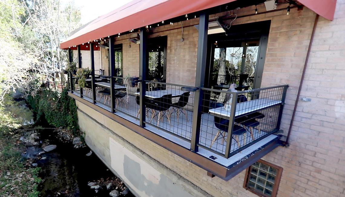 Which SLO restaurant has the best outdoor patio?, What are the top 10 best restaurants with outdoor dining?, What are outdoor dining options in Paso Robles? Pismo Beach?, What is the best rooftop bar in SLO County?, What are best local bars with outdoor seating?
