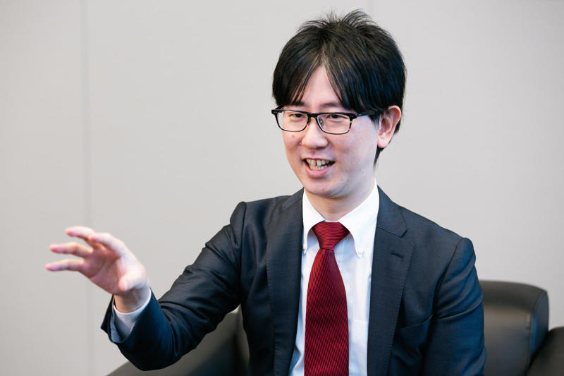 ■父の会社が倒産, ■「行けそうなら」の東大進学, ■社会のことを知らなければ, ■日銀は「かっこよく見えた」, ■深夜2時に寝て、朝5時に起き……, ■「バンク・オブ・ジャパン」にリスペクト