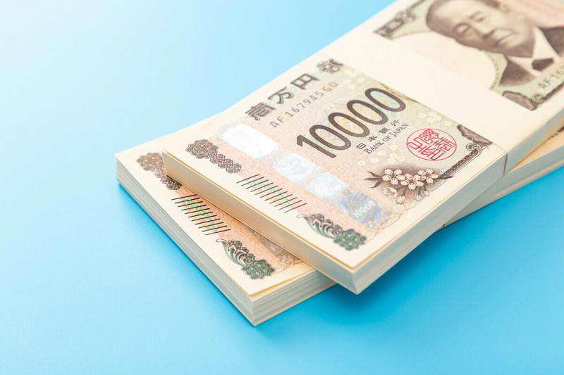 2026年度の厚生年金は増額へ！標準的な夫婦世帯のモデルケースはいくら？, 厚生年金、6月15日の支給日に「60万円（月額30万円）以上」支給される人は何％？, 厚生年金の受給額別に見る割合の内訳, 知っておきたい年金制度の3つの誤解, 誤解1：公的年金制度は将来破綻する？, 誤解2：年金保険料は今後も上がり続ける？, 誤解3：支払った保険料は「元が取れない」？, 自身の年金額を確認し、将来設計を