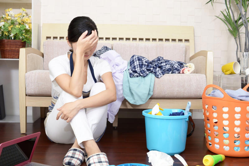 1. 予定のすき間に自分時間を詰め込んでいる, 2. 自分時間を「余った時間」でしか取っていない, 3. 限界まで頑張ってからやっと休んでいる, 4. 自分時間にも「ちゃんとしなきゃ」と思っている, 5. 人に気を遣いながら自分時間を過ごしている, 6.「こうあるべき」で自分時間の取り方を決めている, 7. 自分時間のあと、すぐに忙しい現実に戻っている