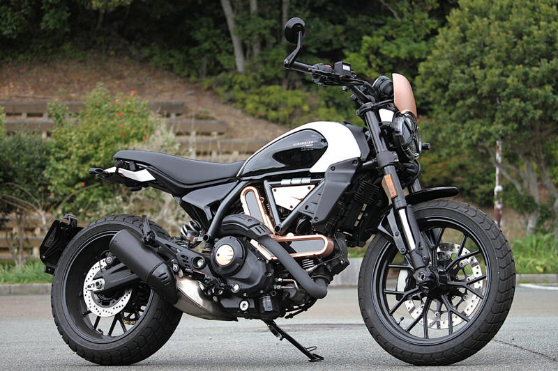 オーナーのプロフィール, SCRAMBLERの購入を決めた一番の要素は？, 以前に乗っていた車両は？, 比較検討した車両は？ 現在のSCRAMBLERを選んだポイントは？, 数あるバイクの中でSCRAMBLERスタイルに惹かれた理由は？, 他メーカーのSCRAMBLERではなくDUCATIを選んだ理由は？, 愛車に乗っていて一番楽しいと感じる瞬間は？, お気に入りのポイントは？, ビギナーからベテランまで、SCRAMBLERシリーズが支持される理由は…？