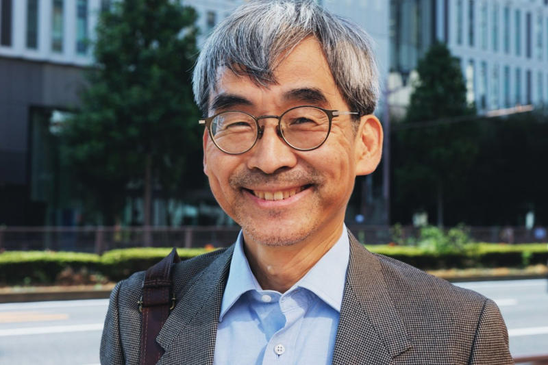 国民年金と厚生年金、しくみは「2階建ての構造」, 日本の公的年金制度は2階建て, 2026年度の年金額改定、厚生年金は夫婦2人分「月23.7万円」←対前年度4400円以上アップ, 厚生年金の平均月額、ひとりで15万円以上もらう人は何パーセントいる？, 厚生年金の受給額ごとの受給権者数