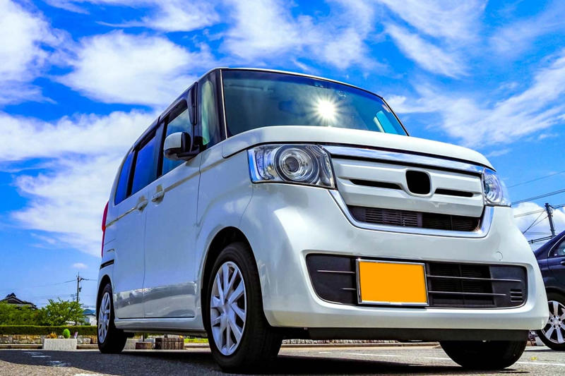 軽自動車論争が映す価値観の変化, 前回記事の振り返り, 寄せられた読者の声, 20～30代女性が示す拒絶感, 軽自動車を選ぶ大人の生き方, 200万円の軽はむしろ誇り