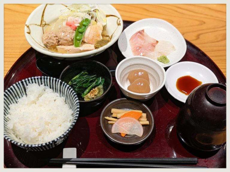 【池袋】3千円相当が千円!? 芥川製菓「お楽しみ袋」が驚異の神コスパで争奪戦！, 【池袋】築50年古民家の隠れ家。心身を癒やす1300円の絶品和食ランチ, 【池袋】完売必至！韓国ベーグル「アルム」の究極もっちり体験, 池袋で現地トリップ！フォー＆バインミーの欲張りセットが至福すぎた, 【ハレザ池袋】絶品フルーツに溺れる！果実園の極上モーニングレポ, ゴディバのパン屋「ゴディパン」が西武池袋本店に爆誕！新食感5選レポ, 池袋の地下に「香港」!? 絶品スイーツ隠れ家で一日のご褒美を♪, 【池袋】頑張った私へ！胃カメラ後の胃袋が喜ぶ「竹ニ久郎御膳」, 【北池袋】予約必須！心と体に効く ご褒美薬膳アフタヌーンティーを体験