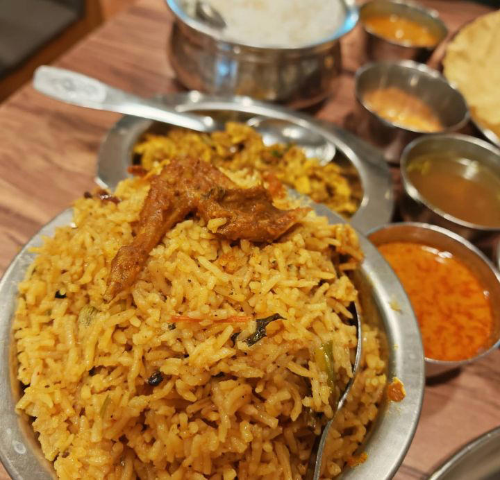 1. Betel Leaf, 2. Erode Amman Mess, 3. Bombay Talkies, 4. Annalakshmi Vegetarian Restaurant, 5. The Ganga Cafe