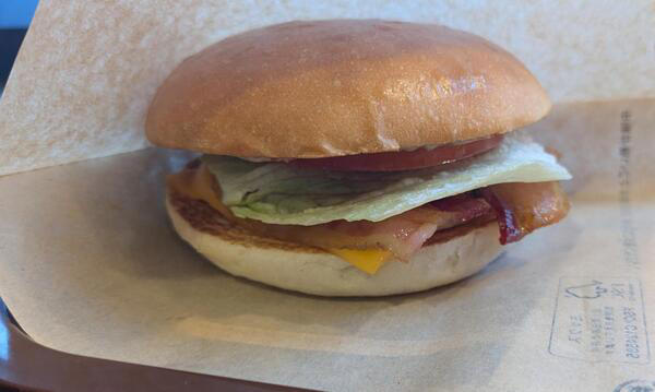 クリスピー・クリーム・ドーナツ 「あさオリグレ」, オリジナル・グレーズド, モスバーガー「朝モス」, 朝の野菜バーガー ～オーロラソース～, ブレンドコーヒー, ウェンディーズ・ファーストキッチン「新モーニング」とは？, エッグ＆トマトチーズビーフバーガー, B・E・L・T（ベーコンエッグレタストマト）, アイスカフェラテ, サイゼリヤ「朝サイゼ」, 焼きシナモンフォッカチオ, アイスカプチーノ, ドトール珈琲農園のモーニング, スターバックスコーヒー「Good Start Morning（グッド スタート モーニング）」