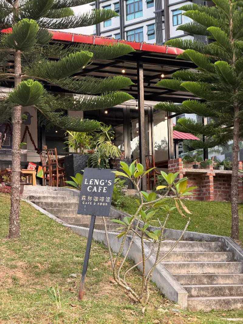 1. Kupi Tunggal – Janda Baik, 2. Kopi Ladang – Janda Baik, 3. Nasi Kerabu Sedap @ Kak Yati – Tanjung Malim, 4. 7 Half Cafe – Titi, Negeri Sembilan, 5. Leng’s Cafe – Bukit Tinggi
