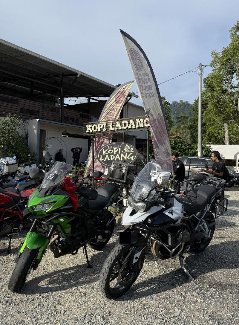 1. Kupi Tunggal – Janda Baik, 2. Kopi Ladang – Janda Baik, 3. Nasi Kerabu Sedap @ Kak Yati – Tanjung Malim, 4. 7 Half Cafe – Titi, Negeri Sembilan, 5. Leng’s Cafe – Bukit Tinggi