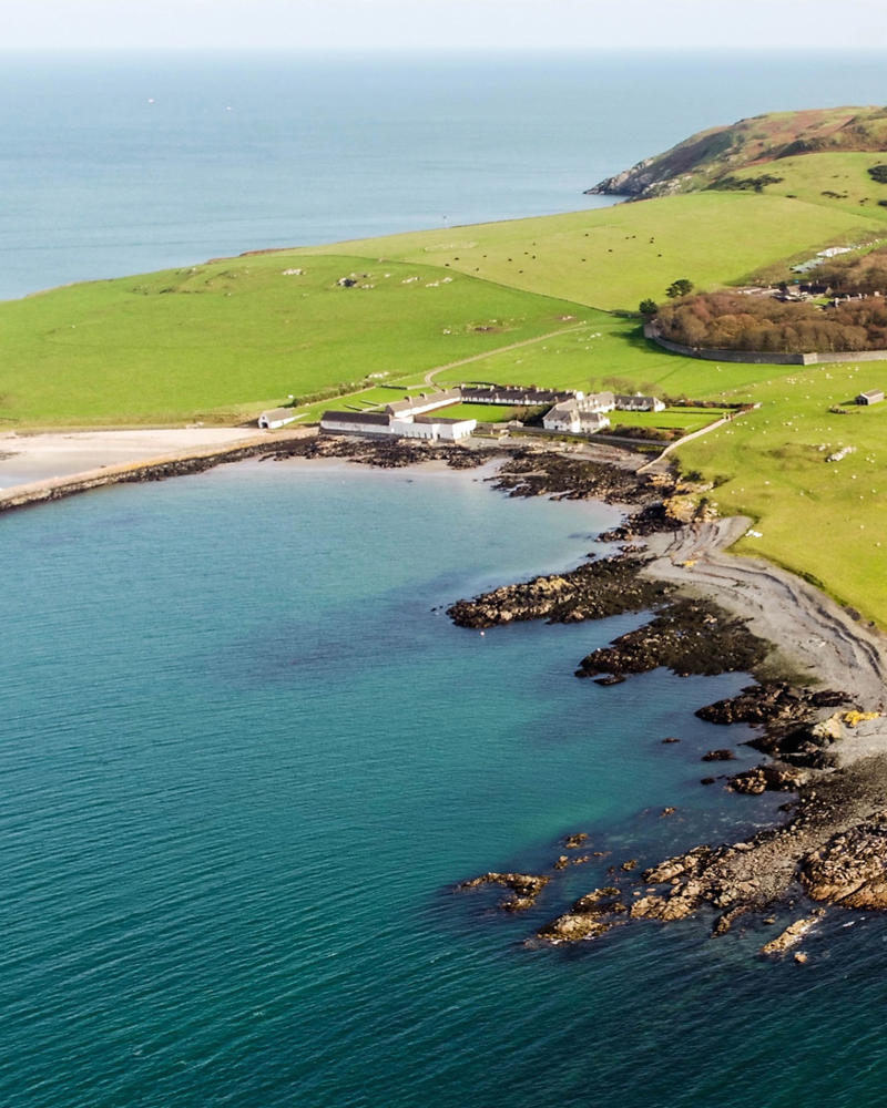 A landscape written in water, Stories in the soil, The Ireland that fewer see, The Wild Atlantic Way, Gastronomic marvels , Wine country, Whiskey and wallabies, Getting around