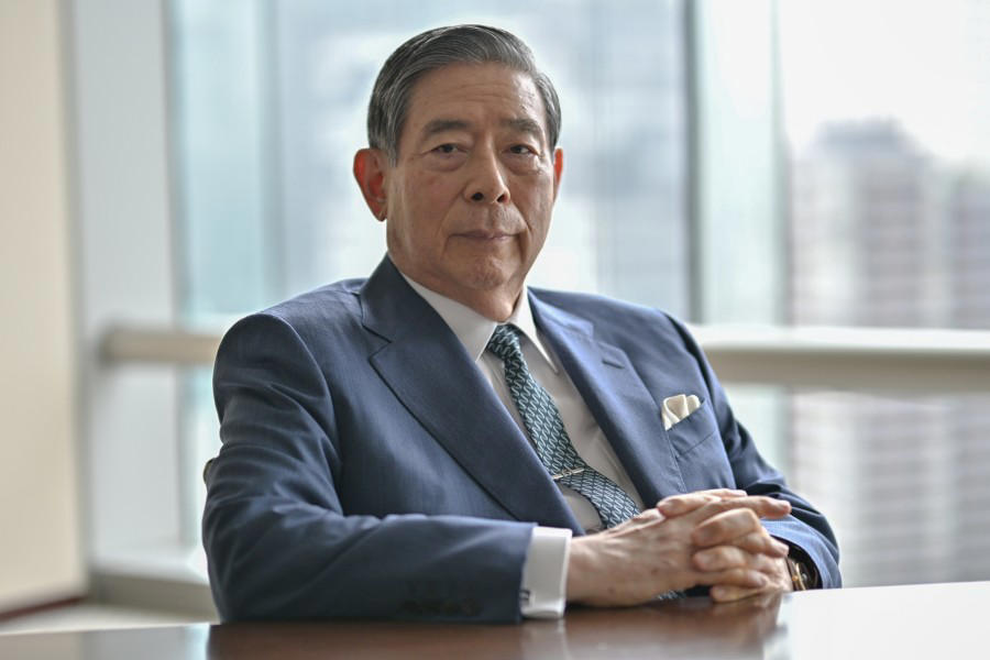 この記事で学べること, 「日本で手数料ゼロは無理がある」, 野村證券の「伝説の証券マン」, なぜ「よそ者」が証券業界に参入できたのか, 「3年以内に全手数料を無料化する」, 手数料ゼロの収益構造を分解する, 楽天証券が「同日発表」に追い込まれた日, 「無料」の爆発力を数字で見る, Spotifyとも、スマホゲームとも違う, 手数料ゼロの「代償」, まとめ：「無料で稼ぐ」は金融だけの話ちゃう