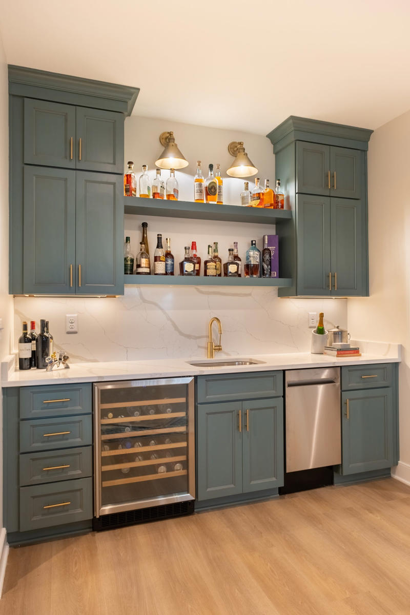 Mid-Century meets modern, Modern basement with transitional touches, Lakehouse vibes with a transitional twist, nuts & bolts: Mid-Century meets modern, nuts & bolts: Modern basement with transitional touches, nuts & bolts: Lakehouse vibes with a transitional twist