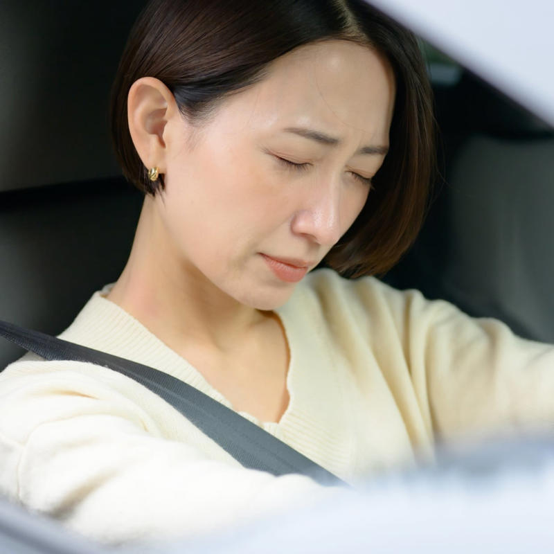 1. 何でも一人で抱え込んでしまう, 2. 休んでいても「何かしなきゃ」と焦ってしまう, 3. 自分にだけ厳しくしてしまう, 4. 頼まれると断れず引き受けてしまう, 5. できたことより「できなかったこと」に目を向ける