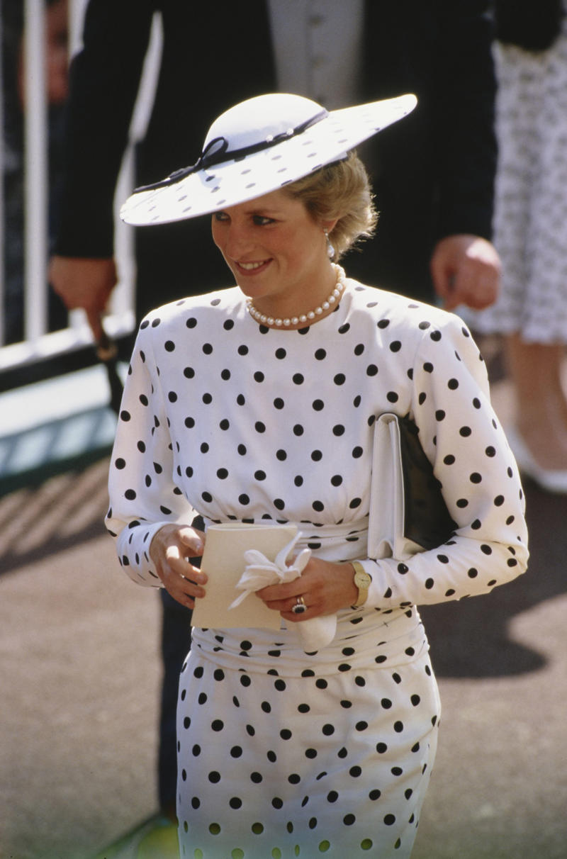 Princess Diana, 1988 Functional, luxurious, and designed to complement a low-key outfit., Princess Diana, 1992, Meghan Markle, 2018, Queen Elizabeth, 1956, Meghan Markle, 2020, Meghan Markle, 2019, Queen Camilla, 2024, Princess Diana, 1995, Grace Kelly, Princess of Monaco, 1965, Queen Letizia, 2025, Meghan Markle, 2024, Princess Beatrice, 2022, Princess Beatrice, 2019, Kate Middleton, 2023, Queen Letizia, 2023, Kate Middleton, 2022, Kate Middleton, 2015, Meghan Markle, 2023, Grace Kelly, Princess of Monaco, 1977, Queen Camilla, 2022, Princess Diana, 1988, Princess Diana, 1994