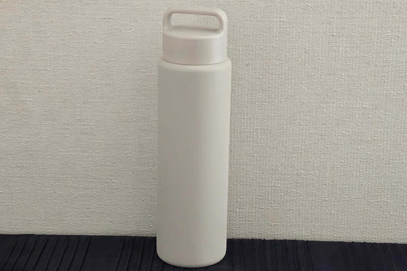 ■500mlでは足りない人にちょうどいい, ■持ちやすい、取り出しやすい, ■保温・保冷どちらも優秀, ■洗いやすくてお手入れがラク, ■今年の夏はこれで決まり！