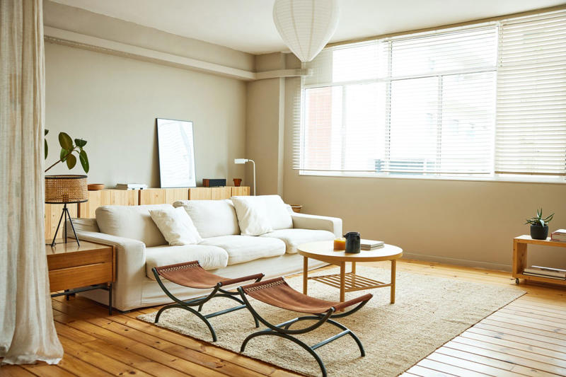 Fast-Fashion Decor, Mismatched Dishware and Useless Gadgets, Harsh Overhead Lighting and Novelty Lamps, Picture Frames, Dated Gallery Walls, Mini Blinds, Matching Furniture Sets, Laminate Furniture, Too Small Rugs, Matching Hardware &amp; Fixtures, Wall-to-Wall Beige