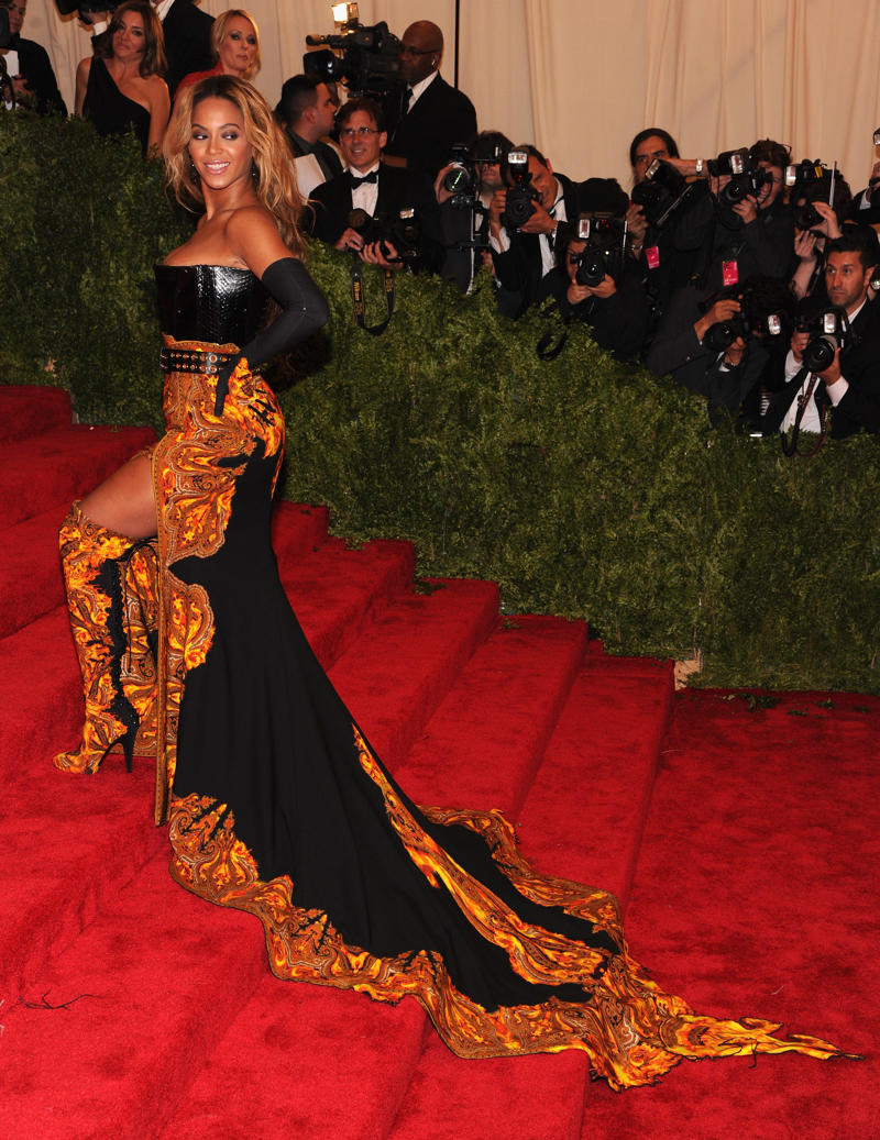Beyoncé last appeared at Met Gala in 2016, Beyoncé andJay-Z arrive at Met Gala 2015, Beyoncé and Jay-Z attend Met Gala 2014, Beyoncé attends Met Gala 2013, Beyoncé arrives to Met Gala in 2012, Beyoncé attends Met Gala with Jay-Z in 2011, Beyoncé makes Met Gala debut in 2008