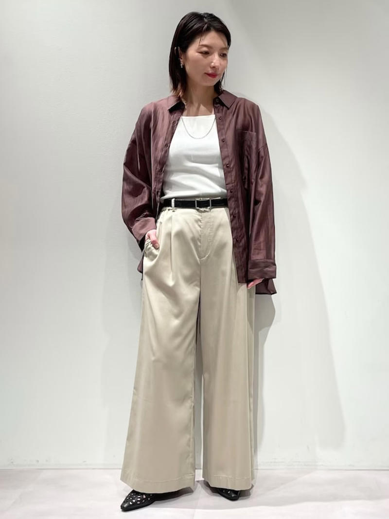 「なんか太って見える!?」 5月にやってはいけないNGコーデ, NG1. 「ゆったりトップス」×「ゆったりボトムス」のコーデ, NG2. 体が大きく見える「ゆったりワンピース」コーデ, NG3. トレンドだけど要注意！「淡い色のシアートップス」コーデ