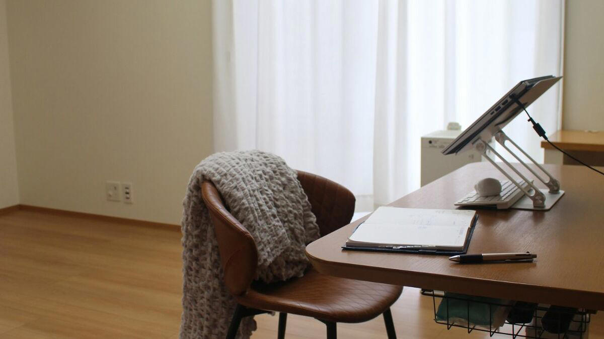 1：ものに「感情移入」しすぎてしまっている, 2：疲れた日の「なにか買えばスッキリするかも」, 3：「まだ使えるから」という考え方, 片付けられないのは性格ではなく、「思い込み」が原因