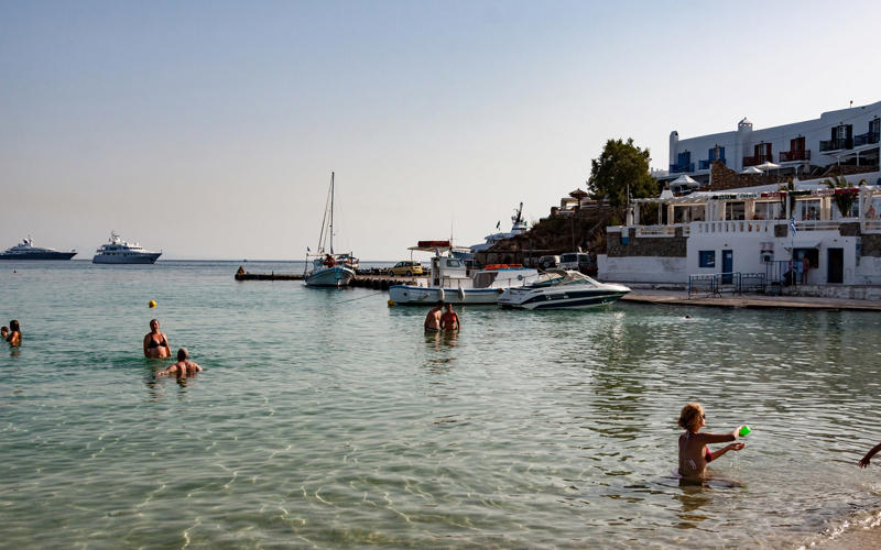 Paradise, Super Paradise, Panormos , Agios Ioannis, Platis Yialos/Platys Gialos, How we choose, About our expert, Laura Millar