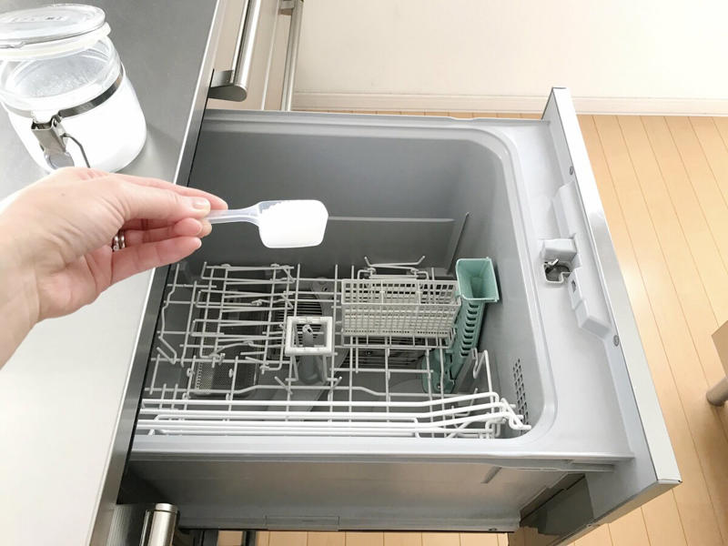 1：キッチンスポンジの交換, 2：クリーナーで洗濯槽掃除, 3：食洗機のしっかり掃除, 4：掃除機の紙パック交換, 5：家族分の歯ブラシの交換