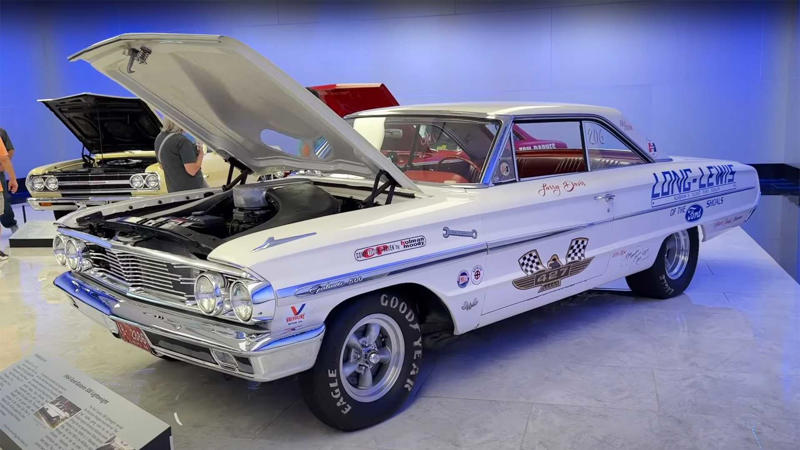             Ford Had A Muscle Car Obsession In The 1960s,             The 1964 Ford Galaxie 500 R-Code Shouldn’t Be Forgotten, Under The Hood Of The 1964 Ford Galaxie 500 R-Code,             The Galaxie 500 R-Code Left Its Mark On NASCAR