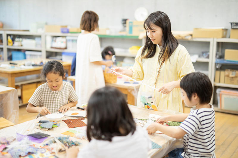 ■年収200万円以下が6割, ■夏休みは朝から夕方まで, ■やりがいはあるけれど……保護者から言われて「傷つく一言」, ■学童の犠牲の上で成り立つ「共働き」と「働き方改革」