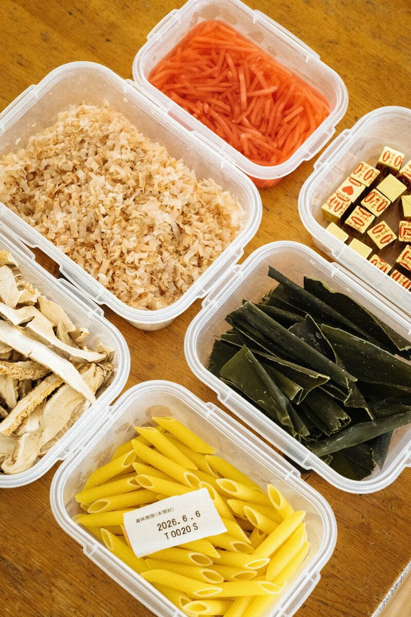 ●1：真っ白なスポンジは多めに買い置き, ●2：なんでも投げ込める場所をつくる, ●3：メガネはすぐ手に取れる所に, ●4：軽い鍋に替える, ●5：冷蔵庫は保存容器で仕切る