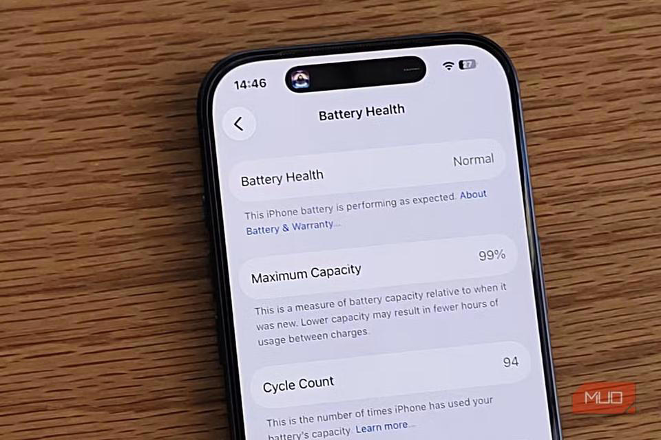 バッテリー充電制限の科学的な背景, そもそもスマホは賢く充電を制御している, バッテリーの充電制限が合理的でない理由, 充電制限がすべて悪いわけではない, 未来のバッテリーのために「いま」を犠牲にしない