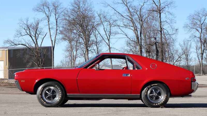             1964–1966 Ford Thunderbird: Jet-Age Luxury Without the Continental Price Tag        ,             1968 AMC AMX        ,             1961–1963 Volvo P1800        ,             1965–1969 Chevrolet Impala SS        ,             1969 Alfa Romeo GTV        