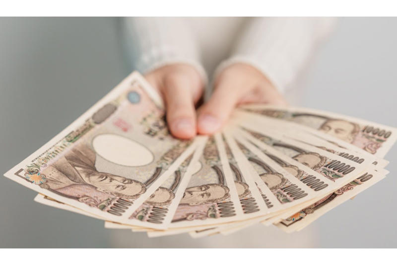 60歳代「貯蓄3000万円以上」のふたり以上世帯はどれほどいるのか, 70歳代「貯蓄3000万円以上」のふたり以上世帯はどれほどいるのか, 厚生年金・国民年金「令和のシニアはいくらもらえているのか」, 厚生年金の平均受給額, 国民年金の平均受給額, 長い老後生活を見据えた貯蓄を準備しましょう