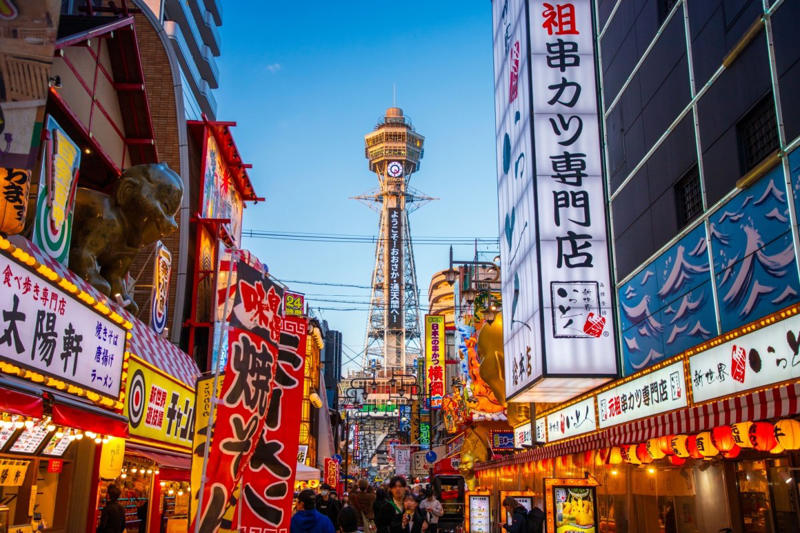 人が消えた大阪が話題, 「平行線の世界に迷い込んだようですね」などの反響が続出, よく見てみると、実は人がいる！？, みんな大阪府観光でいくら使う？大阪府の2024年の旅行消費額と旅行消費単価について紹介
