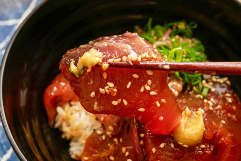 ■カツオを「からし」で食べる漬け丼, ■漬け丼となめろうを作る, ■カツオにからしって合うんだ, ■【動画】笠原流「カツオ漬け丼」