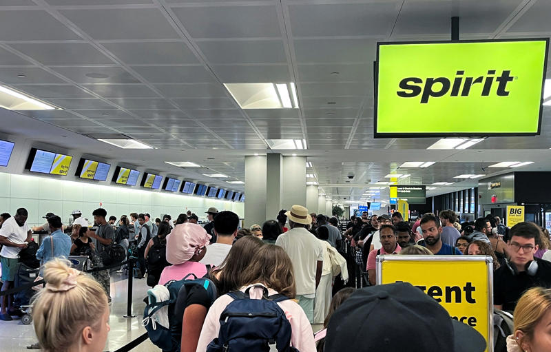 What happens to passengers with issued tickets? , Will passengers actually get a refund on tickets? , What happens with Spirit’s reward program? , What happens to Spirit-branded credit cards? , How did we get here? , Could other airlines go out of business next?