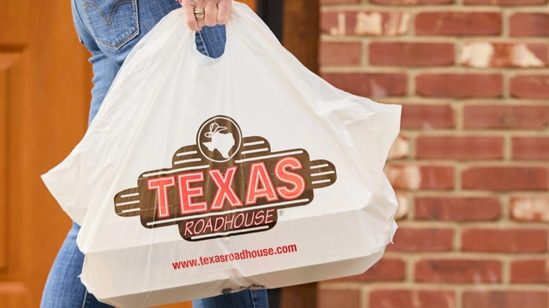 Raising prices has put the chain squarely in the spotlight multiple times, Several incidents have led to concerns over the spread of hepatitis A, Locations across the country have had problems with health inspections, There have been a lot of accusations of foreign objects in food, A viral video prompted widespread speculation over mushy steak, A 2011 age discrimination lawsuit ended with a massive settlement, Management's handling of customers racially abusing a server was called into question, Texas Roadhouse has been sued over sexual harassment accusations several times, An employee was involved in a 2025 fight that led to a shooting, There have been several lawsuits filed over wage theft and labor violations