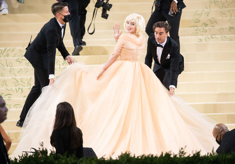 Revisit the Most Popular Look From Each Year , 2025: Zendaya in Louis Vuitton, 2024: Zendaya in Maison Margiela, 2023: Anne Hathaway in Versace, 2022: Kim Kardashian in Jean Louis, 2021: Billie Eilish in Oscar de la Renta, 2019: Lady Gaga in Brandon Maxwell, 2018: Anna Wintour in Chanel , 2017: Zendaya in Dolce & Gabbana, 2016: Blake Lively in Burberry, 2015: Rihanna in Guo Pei