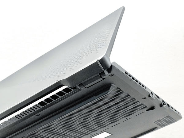 PC寿命はここに集約　バッテリー劣化を予防する, 最終手段はバッテリー交換　保証や交換が確実だと安心, 高額パーツは大事に！ SSDとHDDは大事に使おう, 特に有機ELは要注意　ディスプレーを延命する, まめなメンテが重要　PCの排熱は常時意識する, PC延命にお役立ちのガジェットをゲット