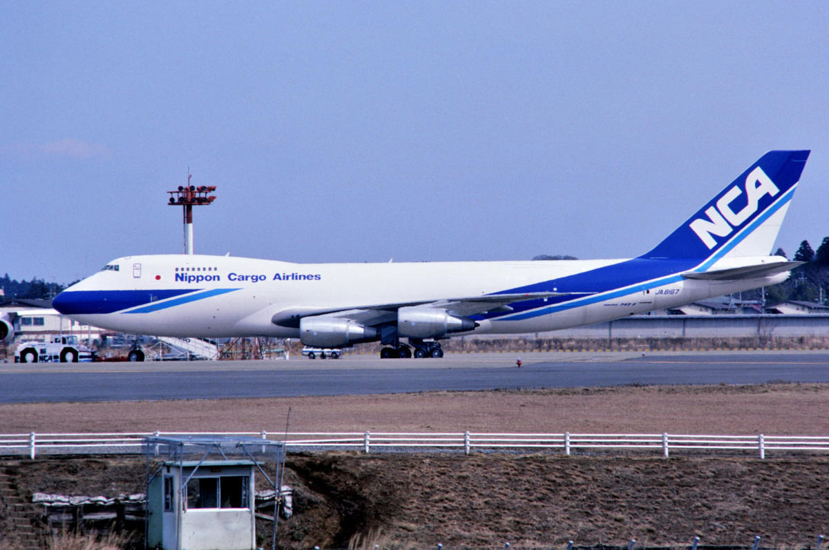 コンコルド G7のため日本へ飛来 1986年5月4日, COMAC C919 初飛行 2017年5月5日, P-47サンダーボルト 初飛行 1941年5月6日, ヴァリグ・ブラジル航空 設立 1927年5月7日, 日本貨物航空(NCA) 運航開始 1985年5月8日, フォッカー F28 フェローシップ 初飛行 1967年5月9日, ボンバルディア CRJシリーズ 初飛行 1991年5月10日