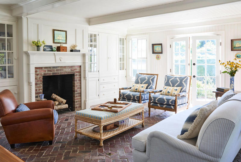Weathered Shingles, Hand-painted Accents, Coastal Colors, Shipworthy Ceiling, Pretty & Practical Upholstery, Warm Woods, Cozy Corners, A Sea of Blues, Architectural Details, Stars & Stripes, Nautical Nods, Alfresco Furnishings, A Touch of Nostalgia