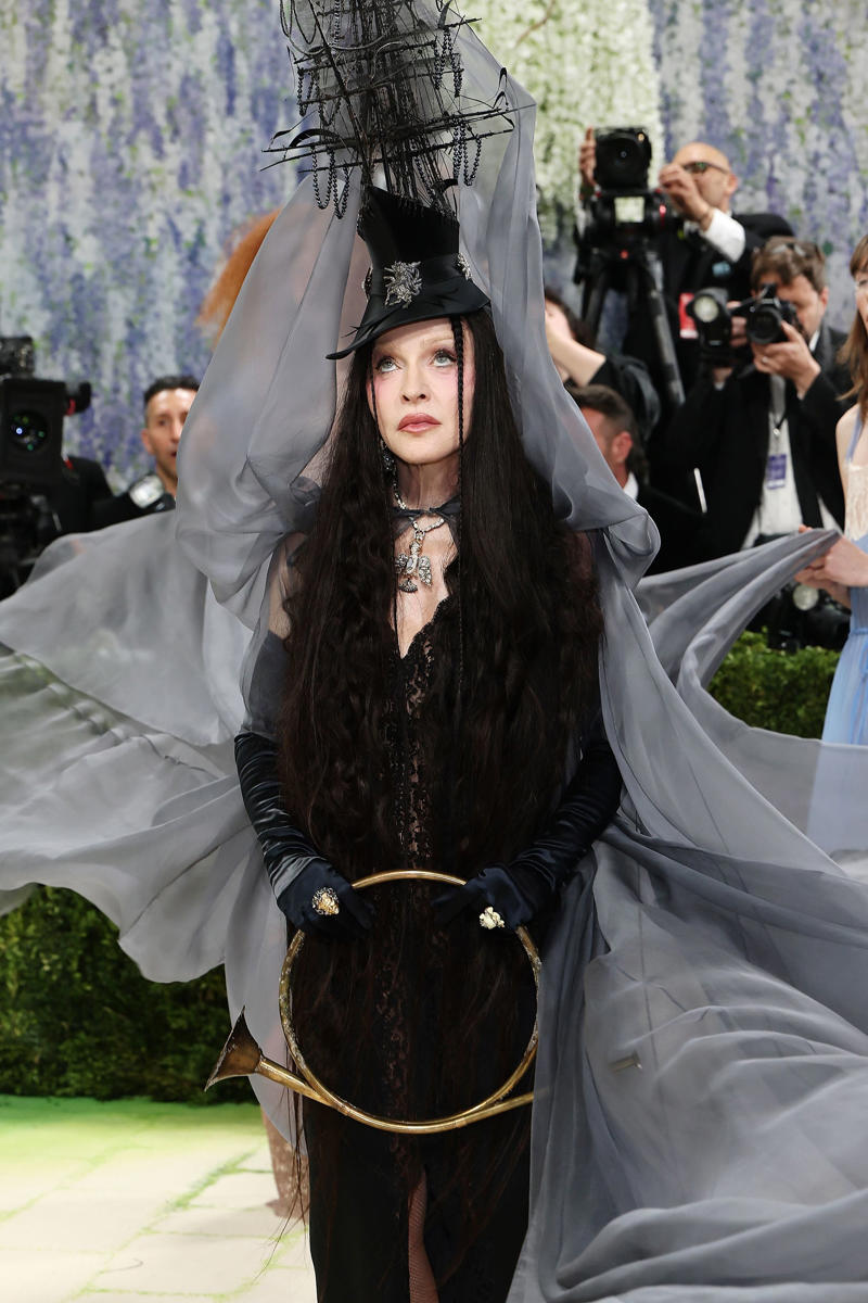 Nicole Kidman, Naomi Osaka, Emma Chamberlain, Connor Storrie, Sabrina Carpenter, Gigi Hadid, Ashley Graham, Kim Kardashian, Heidi Klum, Kylie Jenner, Katy Perry