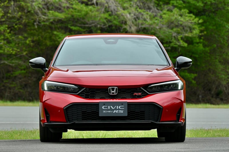 シビックのハイブリッドは意外に…, ハイブリッド車でMT車の運転を楽しめる?, 伊豆のクローズドコースで「e:HEV RS」を体感!, タイプR開発責任者「かっきー」も参画