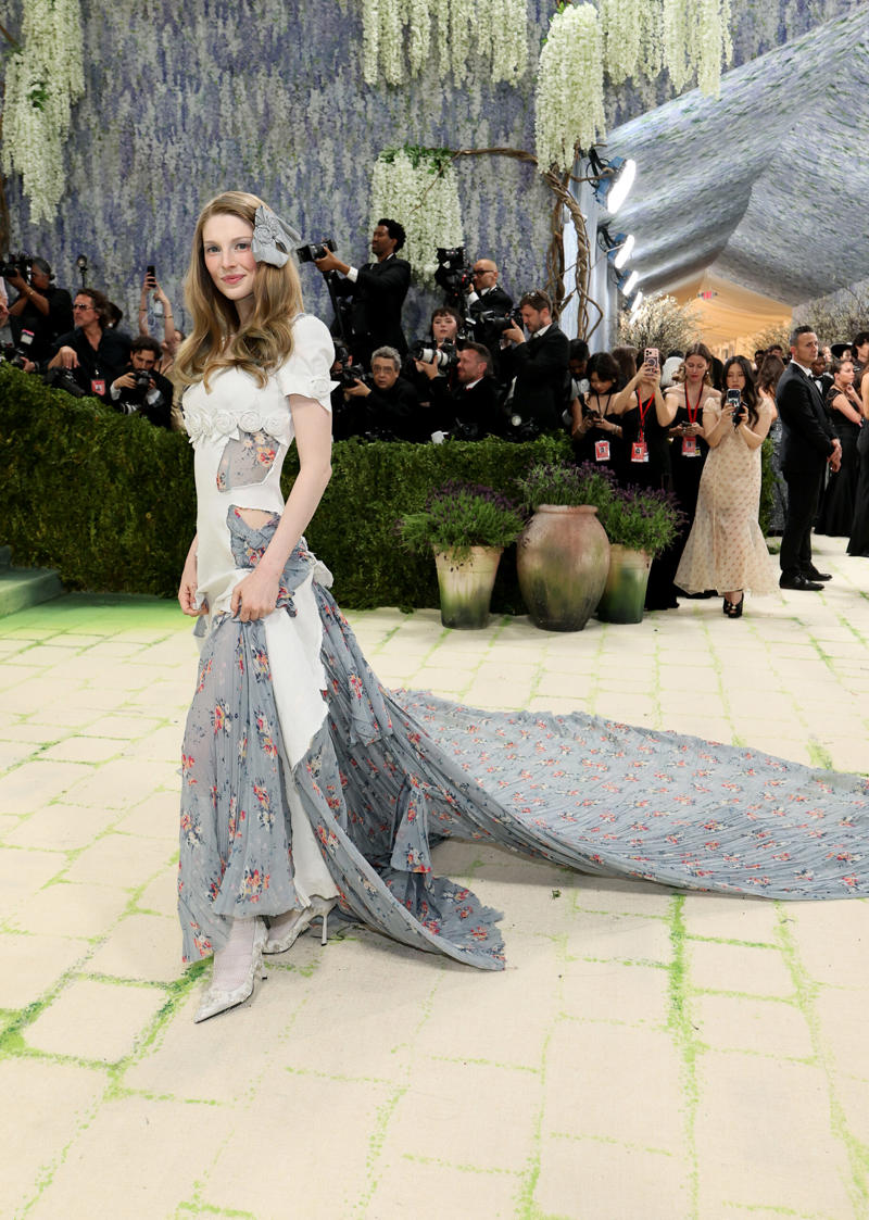      Anna Wintour   ,      Venus Williams    ,      Nicole Kidman   ,      Sam Smith    ,      Claire Foy   ,      Baz Luhrmann, Suleika Jaouad, Jon Batiste, and Catherine Martin   ,      Baz Luhrmann and Catherine Martin   ,      Naomi Osaka    ,      Zoë Kravitz   ,      Doja Cat   ,      Olivia Wilde   ,      Gwendoline Christie   ,       Sarah Pidgeon   ,      Luke Evans   ,      Hugh Jackman and Sutton Foster   ,      Amanda Seyfried   ,      Katy Perry   ,      Ben Stiller and Christine Taylor   ,      Gigi Hadid   ,      Adrien Brody and Georgina Chapman   ,      Patrick Schwarzenegger   ,      Maya Hawke   ,      Gayle King   ,      Janelle Monáe    ,      Irina Shayk   ,      Stevie Nicks   ,      Naomi Watts   ,      Heidi Klum   ,      Colman Domingo   ,      Paul Anthony Kelly   ,      Carey Mulligan   ,      Julianne Moore   ,      Felicity Blunt, Stanley Tucci, and Emily Blunt   ,      Kylie Jenner   ,      Hunter Schafer   ,      Hailey Bieber   ,      Anne Hathaway   ,      Serena Williams   ,      Sabrina Carpenter   ,      SZA   ,      Troye Sivan   ,      Margot Robbie   ,      Grace Gummer   ,      Suki Waterhouse    ,      Kendall Jenner   ,      Rami Malek    ,      Elizabeth Debicki   ,      Sarah Paulson    ,      Cher   ,      Chase Infiniti    ,      Kate Moss    ,      Gabrielle Union-Wade   ,      Kim Kardashian    ,      Madonna   ,      Tyla    ,      Blake Lively   ,      Rachel Zegler    