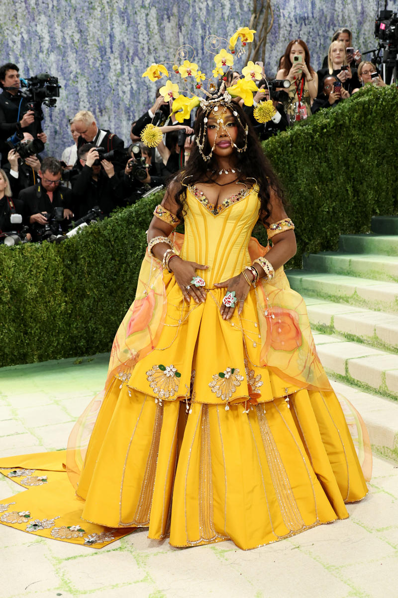      Anna Wintour   ,      Venus Williams    ,      Nicole Kidman   ,      Sam Smith    ,      Claire Foy   ,      Baz Luhrmann, Suleika Jaouad, Jon Batiste, and Catherine Martin   ,      Baz Luhrmann and Catherine Martin   ,      Naomi Osaka    ,      Zoë Kravitz   ,      Doja Cat   ,      Olivia Wilde   ,      Gwendoline Christie   ,       Sarah Pidgeon   ,      Luke Evans   ,      Hugh Jackman and Sutton Foster   ,      Amanda Seyfried   ,      Katy Perry   ,      Ben Stiller and Christine Taylor   ,      Gigi Hadid   ,      Adrien Brody and Georgina Chapman   ,      Patrick Schwarzenegger   ,      Maya Hawke   ,      Gayle King   ,      Janelle Monáe    ,      Irina Shayk   ,      Stevie Nicks   ,      Naomi Watts   ,      Heidi Klum   ,      Colman Domingo   ,      Paul Anthony Kelly   ,      Carey Mulligan   ,      Julianne Moore   ,      Felicity Blunt, Stanley Tucci, and Emily Blunt   ,      Kylie Jenner   ,      Hunter Schafer   ,      Hailey Bieber   ,      Anne Hathaway   ,      Serena Williams   ,      Sabrina Carpenter   ,      SZA   ,      Troye Sivan   ,      Margot Robbie   ,      Grace Gummer   ,      Suki Waterhouse    ,      Kendall Jenner   ,      Rami Malek    ,      Elizabeth Debicki   ,      Sarah Paulson    ,      Cher   ,      Chase Infiniti    ,      Kate Moss    ,      Gabrielle Union-Wade   ,      Kim Kardashian    ,      Madonna   ,      Tyla    ,      Blake Lively   ,      Rachel Zegler    