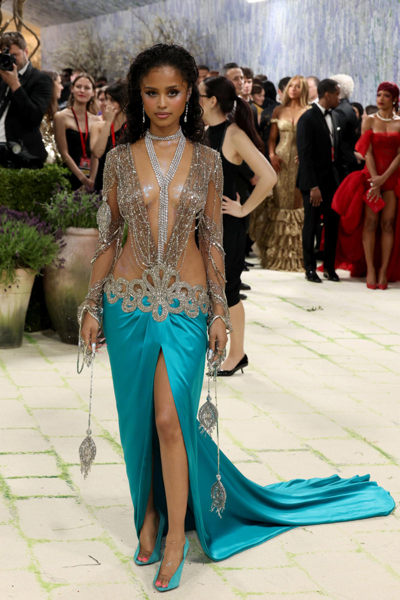      Anna Wintour   ,      Venus Williams    ,      Nicole Kidman   ,      Sam Smith    ,      Claire Foy   ,      Baz Luhrmann, Suleika Jaouad, Jon Batiste, and Catherine Martin   ,      Baz Luhrmann and Catherine Martin   ,      Naomi Osaka    ,      Zoë Kravitz   ,      Doja Cat   ,      Olivia Wilde   ,      Gwendoline Christie   ,       Sarah Pidgeon   ,      Luke Evans   ,      Hugh Jackman and Sutton Foster   ,      Amanda Seyfried   ,      Katy Perry   ,      Ben Stiller and Christine Taylor   ,      Gigi Hadid   ,      Adrien Brody and Georgina Chapman   ,      Patrick Schwarzenegger   ,      Maya Hawke   ,      Gayle King   ,      Janelle Monáe    ,      Irina Shayk   ,      Stevie Nicks   ,      Naomi Watts   ,      Heidi Klum   ,      Colman Domingo   ,      Paul Anthony Kelly   ,      Carey Mulligan   ,      Julianne Moore   ,      Felicity Blunt, Stanley Tucci, and Emily Blunt   ,      Kylie Jenner   ,      Hunter Schafer   ,      Hailey Bieber   ,      Anne Hathaway   ,      Serena Williams   ,      Sabrina Carpenter   ,      SZA   ,      Troye Sivan   ,      Margot Robbie   ,      Grace Gummer   ,      Suki Waterhouse    ,      Kendall Jenner   ,      Rami Malek    ,      Elizabeth Debicki   ,      Sarah Paulson    ,      Cher   ,      Chase Infiniti    ,      Kate Moss    ,      Gabrielle Union-Wade   ,      Kim Kardashian    ,      Madonna   ,      Tyla    ,      Blake Lively   ,      Rachel Zegler    
