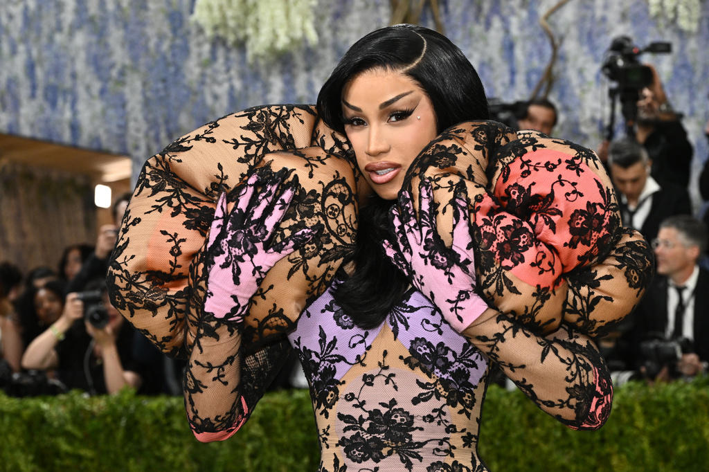 Artistic references, Fashion as canvas, Dressed body, How to watch the Met Gala carpet and celebrity looks