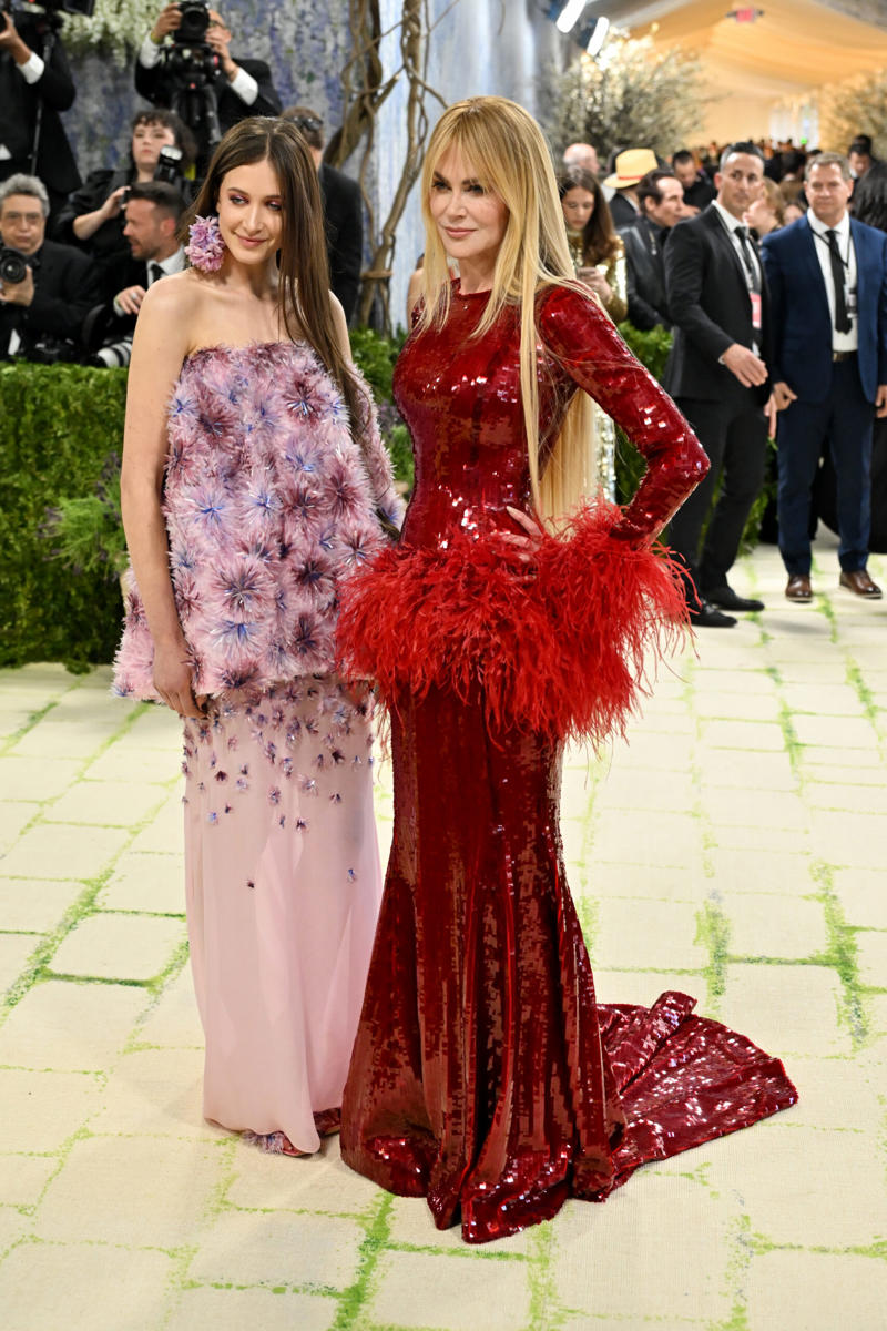 Nicole Kidman , Nicole Kidman and Sunday Rose , Charli XCX , Bill Skarsgard , Zoë Kravitz , Naomi Osaka , Lena Dunham , Doja Cat